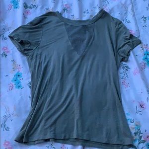 V neck netting t-shirt